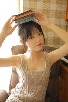 人形饮水机H